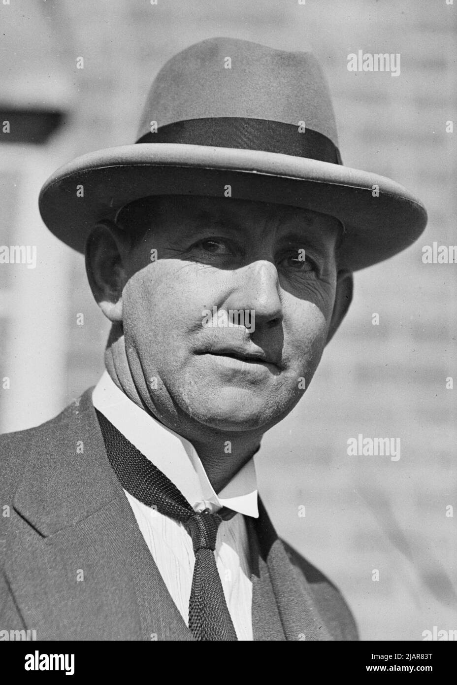 Harold Thorby, homme politique du Parti national australien, en tant que ministre de l'Agriculture de la Nouvelle-Galles du Sud, assistant à la conférence Dairy Farmer's Conference dans la salle de conférence Showgrounds, Sydney ca. 1930 Banque D'Images