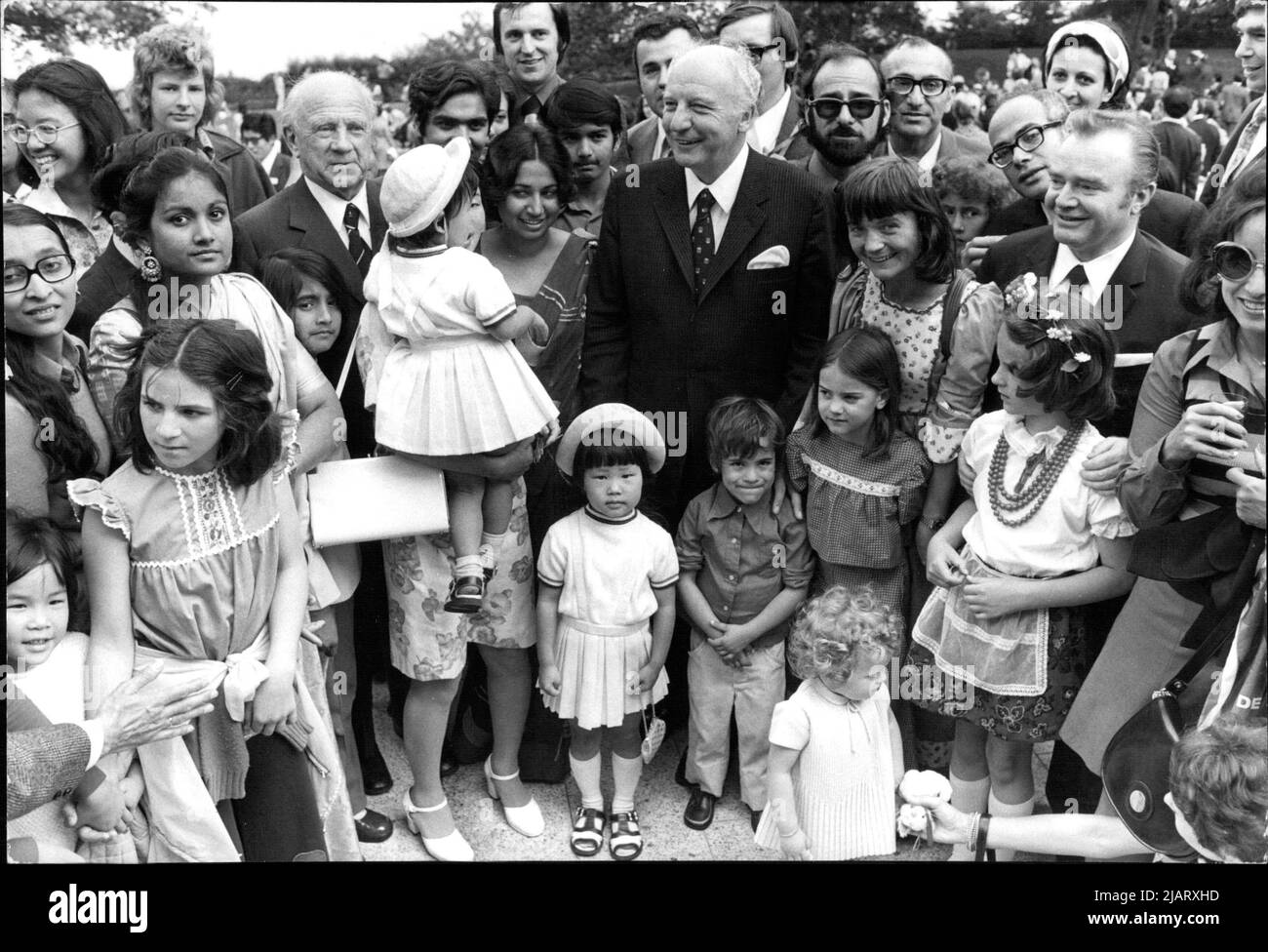 Walter Scheel (Mitte) war ein deutscher Politiker der FDP. Er war von 1974 bis 1979 der vierte Bundespräsident der Bundesrepublik Deutschland. Banque D'Images