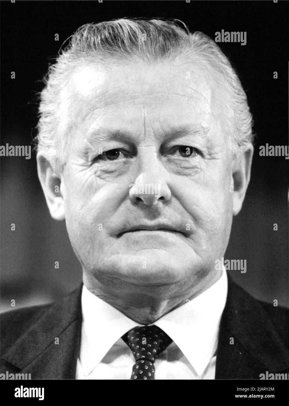 DAS Foto zeigt den bayrischen Ministerpräsidenten Max Streibl. Banque D'Images