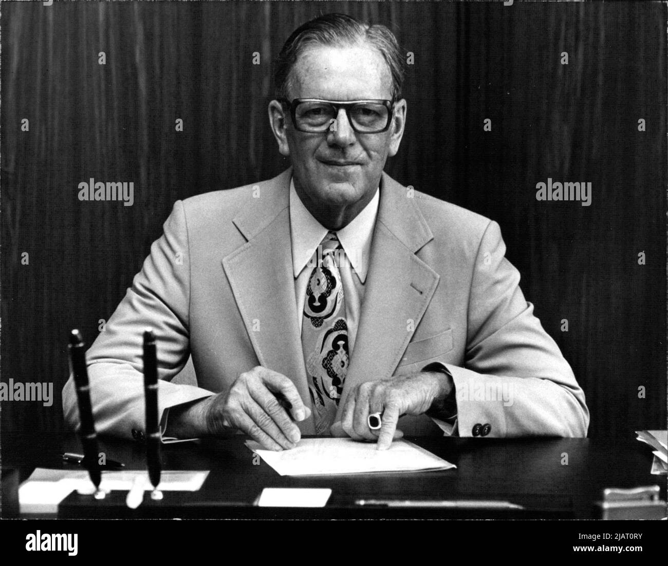 Die Abbildung zeigt Prof. Kurt Hansen, den Vorstandsvorsitzenden der Bayer AG in Leverkusen. Banque D'Images