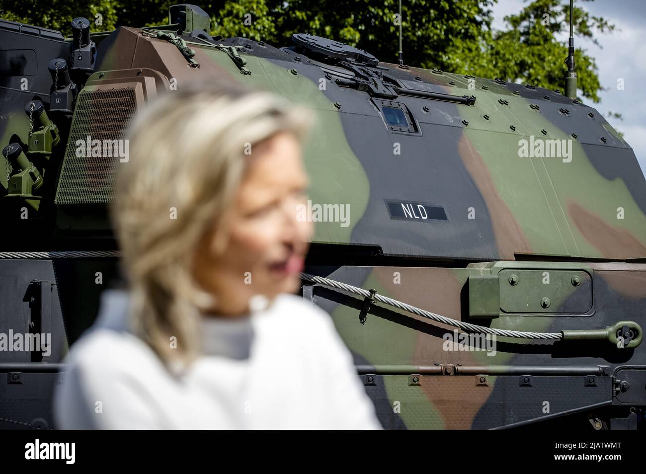 2022-06-01 11:25:10 ROTTERDAM - le ministre de la Défense Kajsa Ollongren lors de la présentation du Mémorandum de Défense 2022 à la caserne de Van Ghent à Rotterdam. ANP SEM VAN DER WAL pays-bas sortie - belgique sortie Banque D'Images