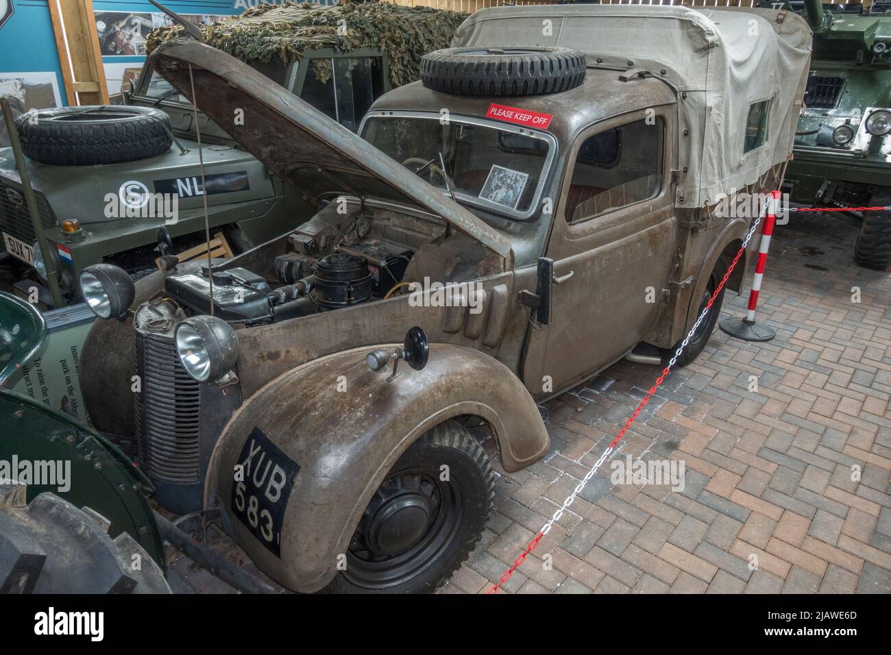 A 1941 Austin Ten Light Utility 'Tilly' dans Eden Camp Musée d'histoire moderne près de Malton, North Yorkshire, Angleterre. Banque D'Images