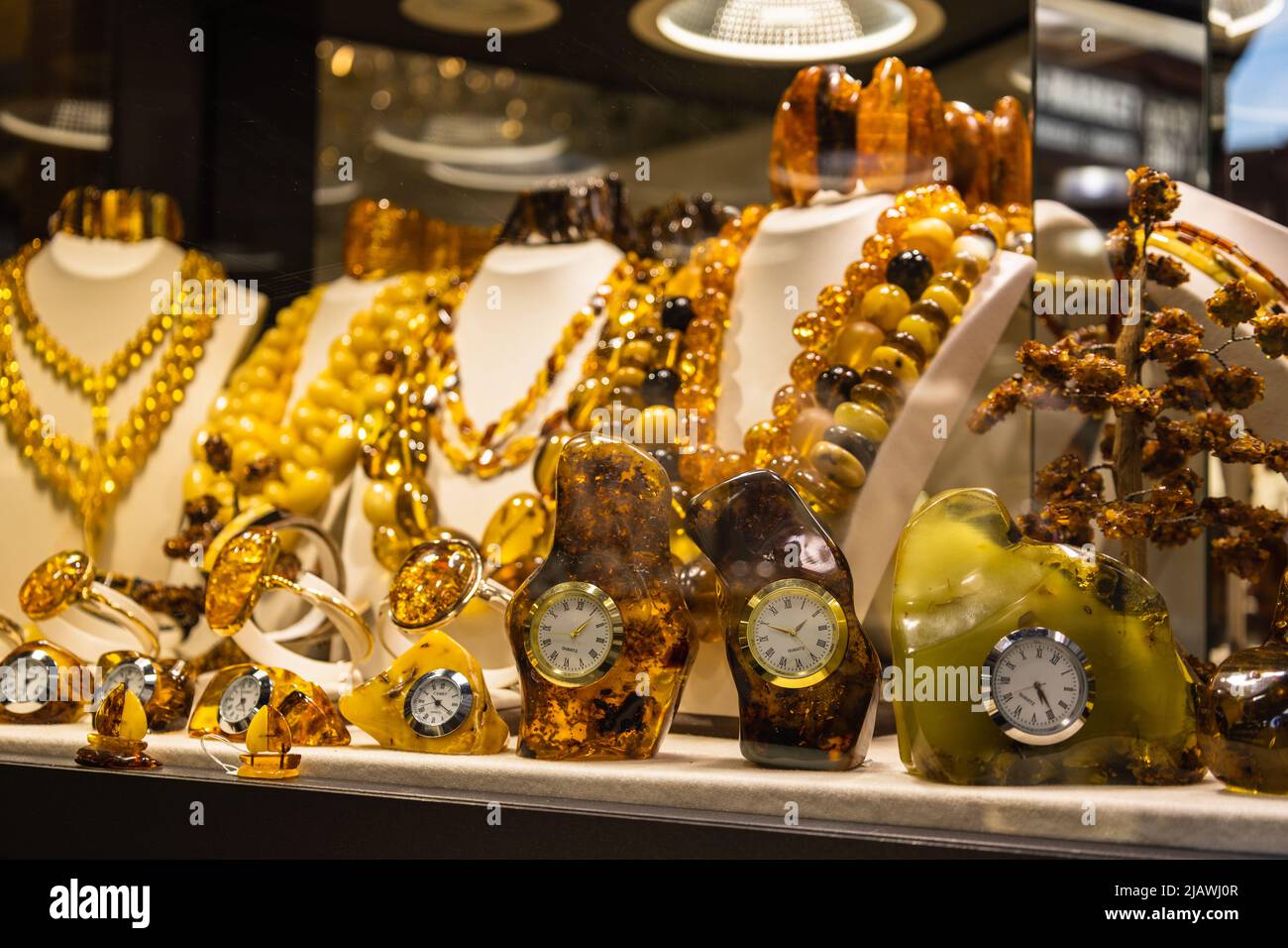 La boutique de cadeaux Amber à Prague, République Tchèque, 18 mai 2022  Photo Stock - Alamy
