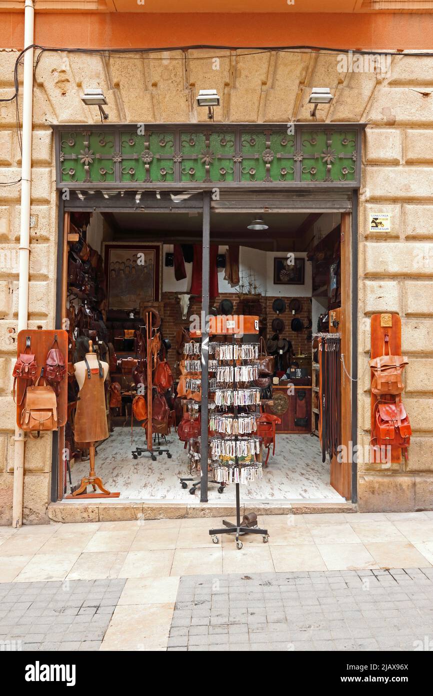 Boutique vendant des articles en cuir, Tarragone Banque D'Images