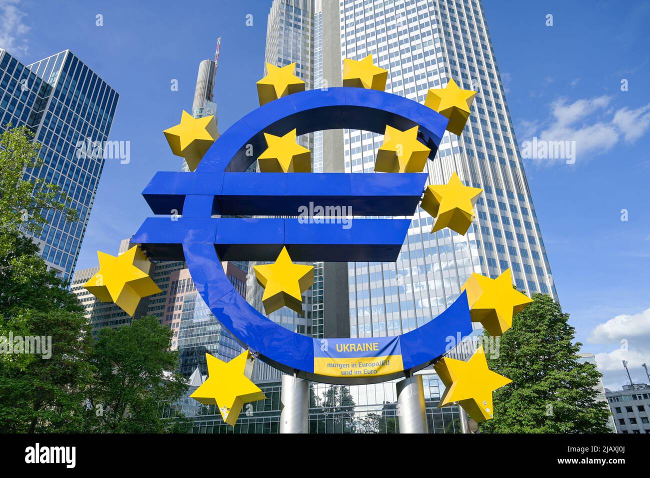Logo de l'euro, Eurotower, EZB, Kaiserstraße, Francfort-sur-le-main, Hessen, Allemagne Banque D'Images