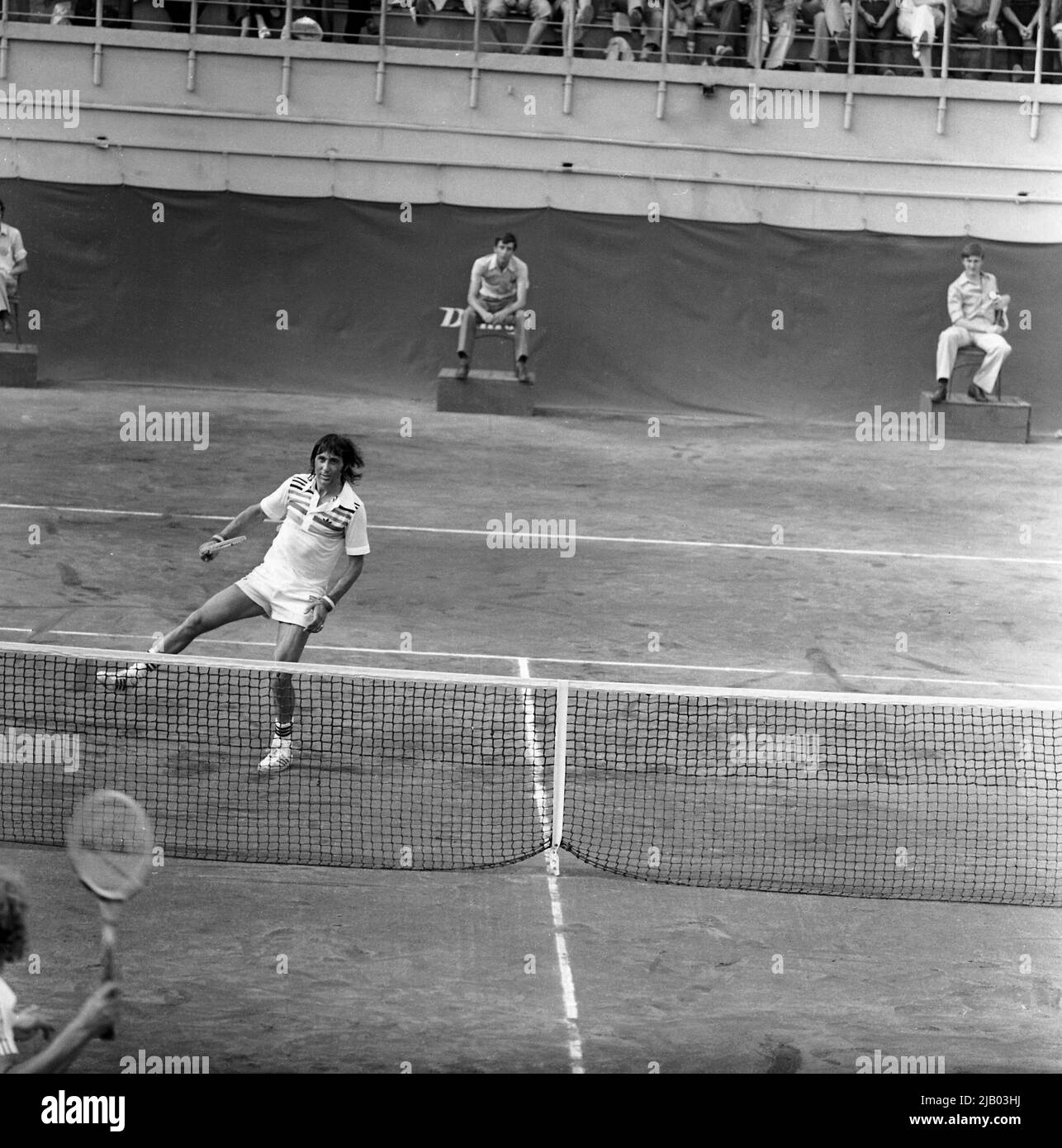 Le célèbre joueur de tennis roumain Ilie Nastase, environ 1974 Banque D'Images