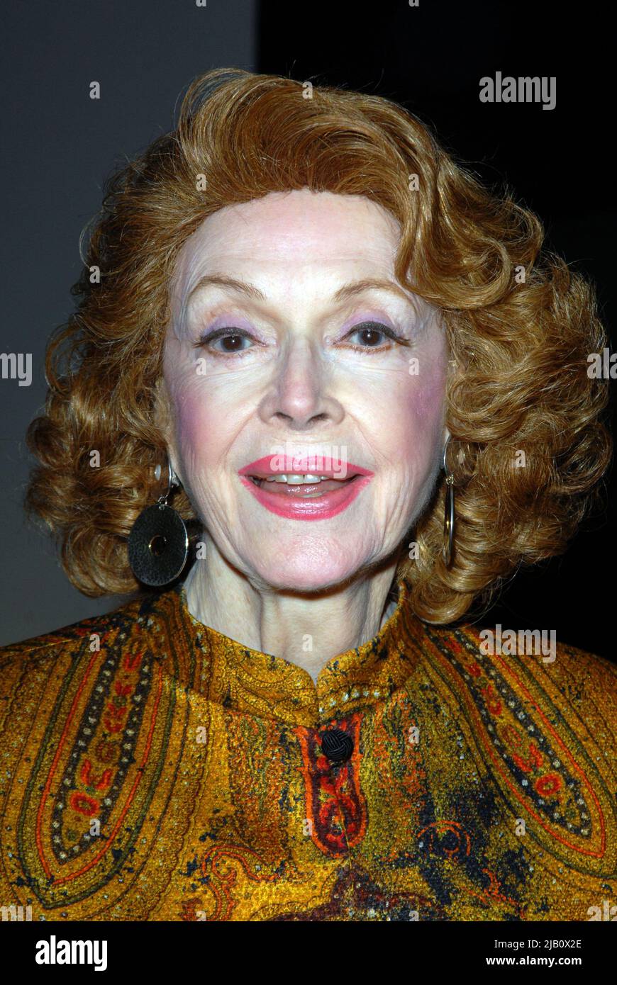 Jayne Meadows à la soirée d'ouverture de 'souvenir' Une fantaisie sur la vie de Florence Foster Jenkins a joué au Théâtre Brentwood sur 18 octobre 2006 Credit: Ron Wolfson / MediaPunch Banque D'Images