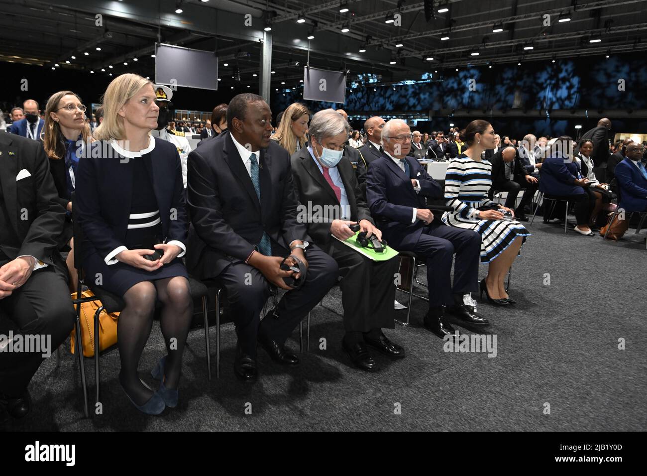 La première ministre suédoise Magdalena Andersson, le président kenyan Uhuru Kenyatta, le secrétaire général de l'ONU António Guterres, le roi Carl Gustaf de Suède et la princesse héritière Victoria à Stockholm+50, une réunion internationale convoquée par l'Assemblée générale des Nations Unies à Stockholm, Suède, le 2 juin 2022. Photo : Jessica Gow / TT code 10070 Banque D'Images