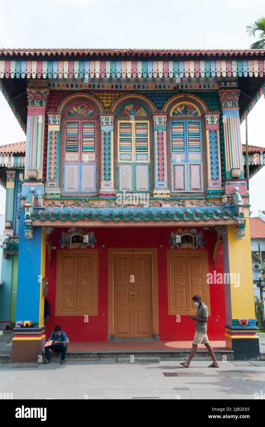 Boutiques colorées autour de Buffalo Road, Little India, Singapour Banque D'Images