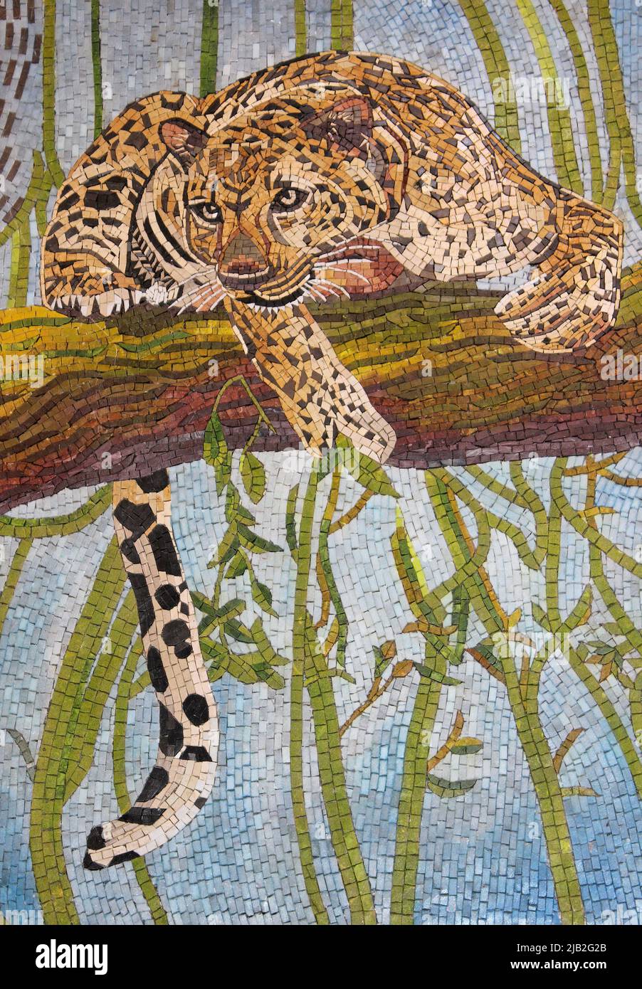 Léopard dans l'arbre - mosaïque d'art Banque D'Images