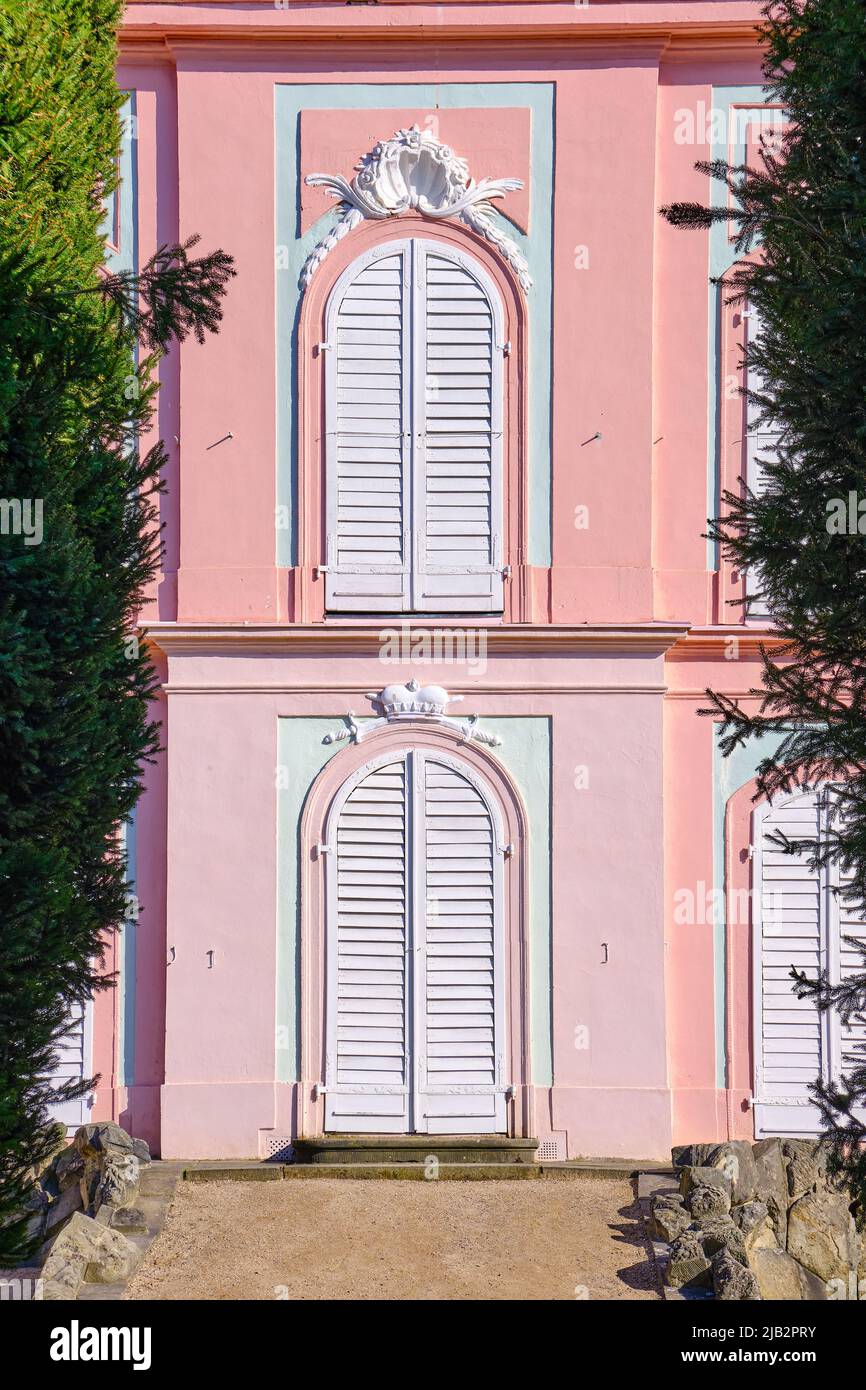 Moritzburg en dehors de Dresde, Saxe, Allemagne, 1 mars 2022: Le Palais Pheasant au milieu du Pheasantry du Parc du Palais Moritzburg. Banque D'Images