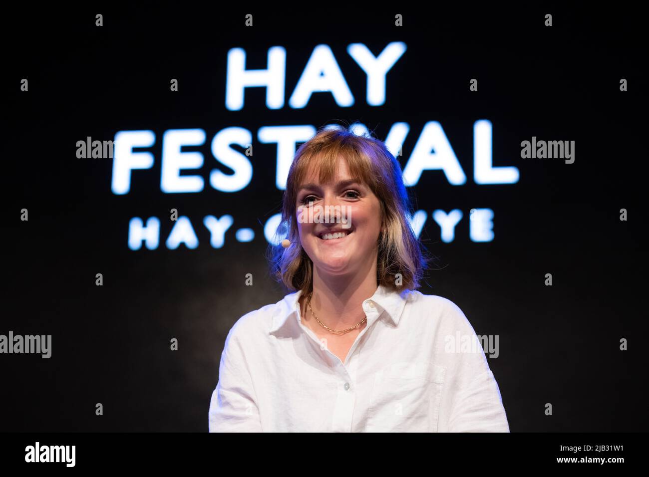 Hay-on-Wye, pays de Galles, Royaume-Uni. 2nd juin 2022. Amy Jeffs parle à Julia Wheeler au Hay Festival 2022, pays de Galles. Crédit : Sam Hardwick/Alamy. Banque D'Images