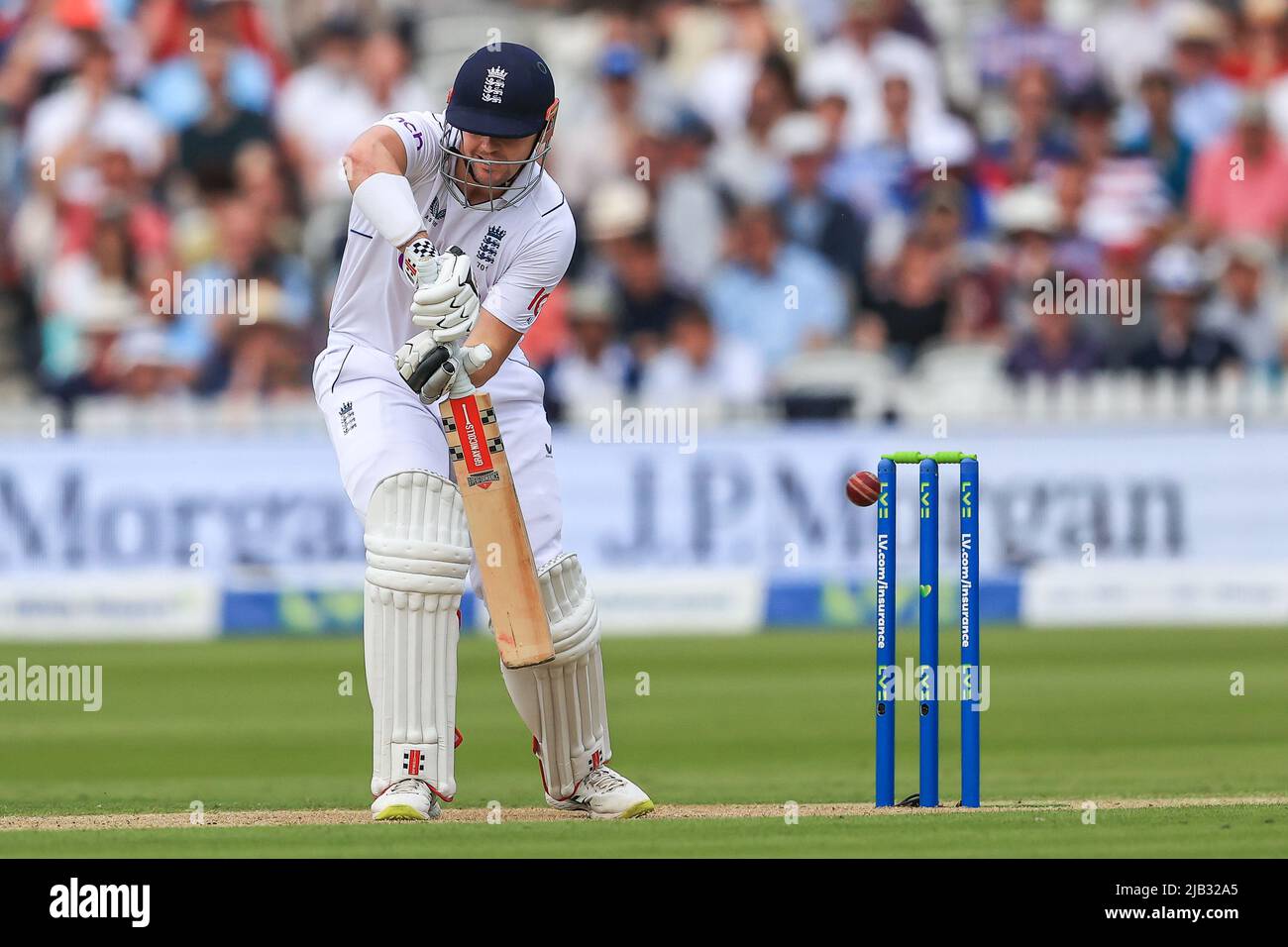 Alex Lees d'Angleterre en action pendant le match dans , le 6/2/2022. (Photo de Mark Cosgrove/News Images/Sipa USA) Banque D'Images