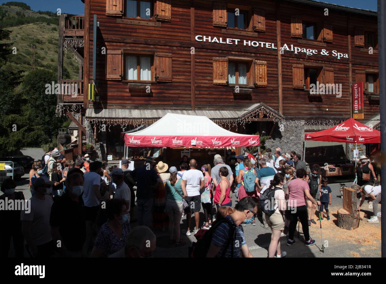 Fête du village de Vars Sainte-Marie un 15 août, Hautes-Alpes Banque D'Images