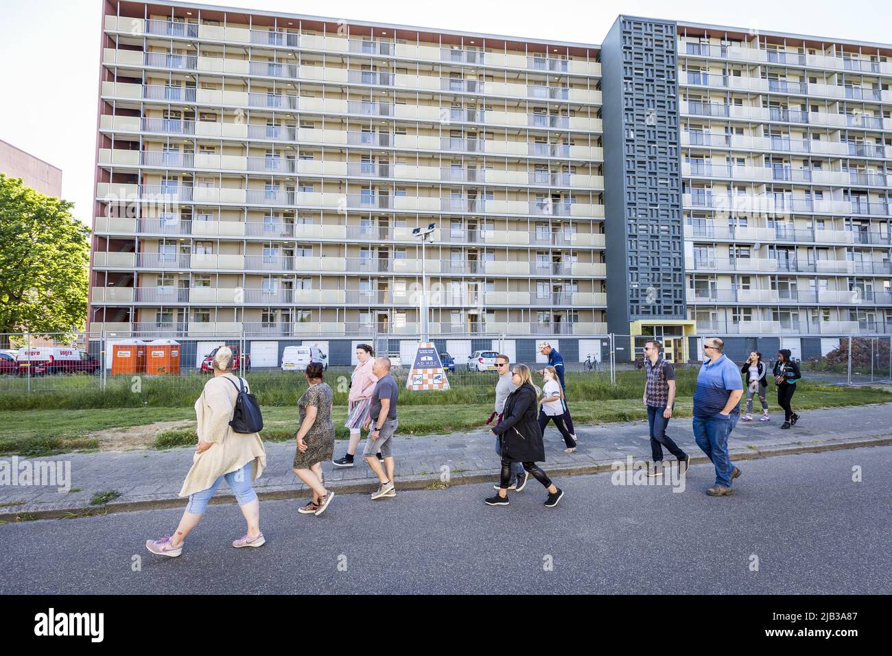 2022-06-02 17:43:14 KERKRADE - Un groupe de volontaires pendant une recherche pour le disparu Gino de 9 ans. La police est à la recherche du garçon, qui est absent depuis un jour. ANP MARCEL VAN HOORN pays-bas - belgique sortie Banque D'Images