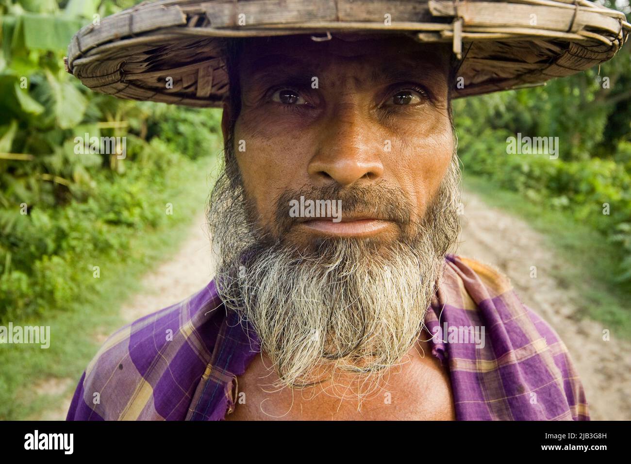Portrait d'un agriculteur. Meherpur, Bangladesh. 26 juin 2007. Banque D'Images