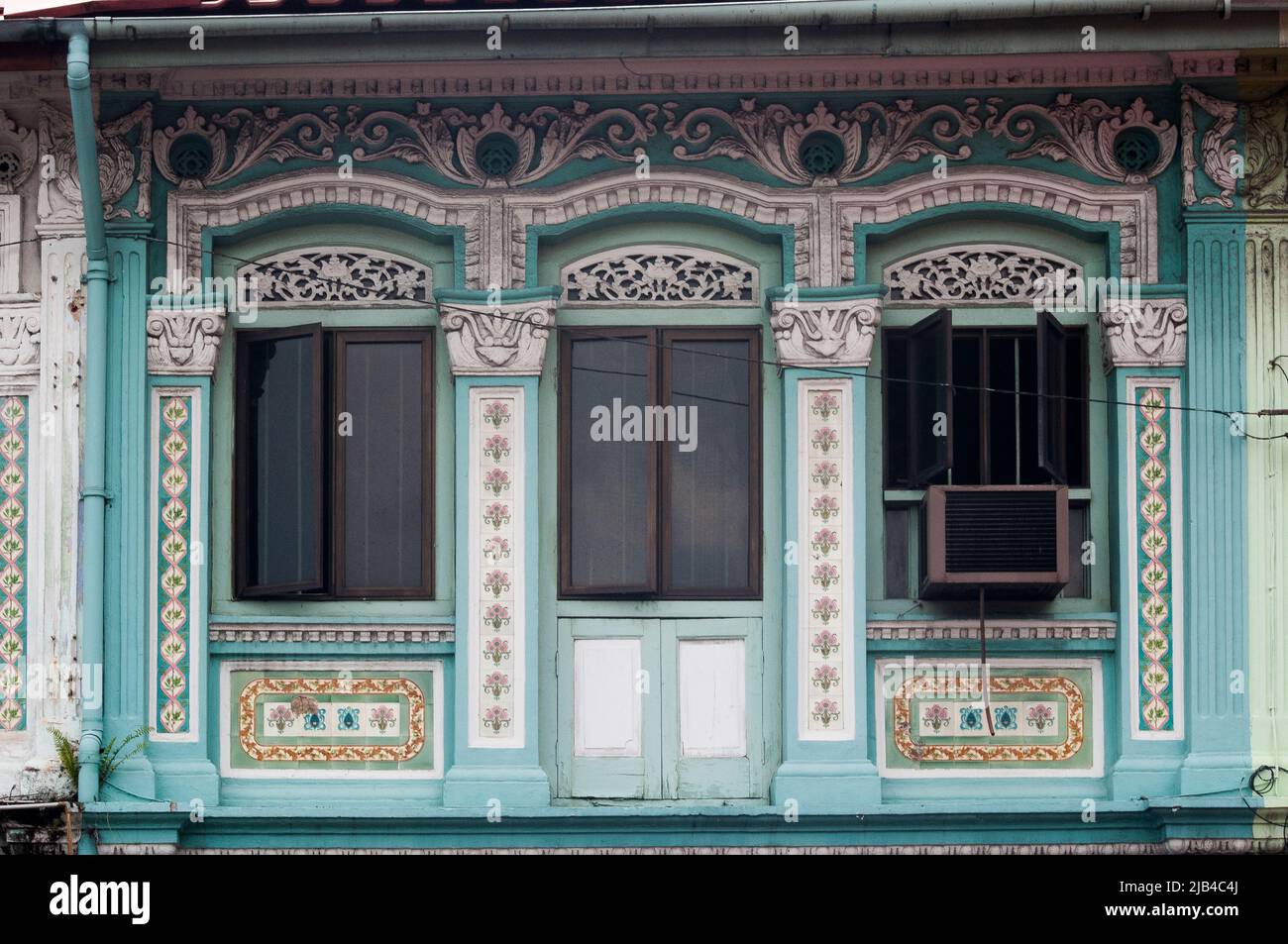 Façade de la maison d'achats à Geylang, Singapour Banque D'Images