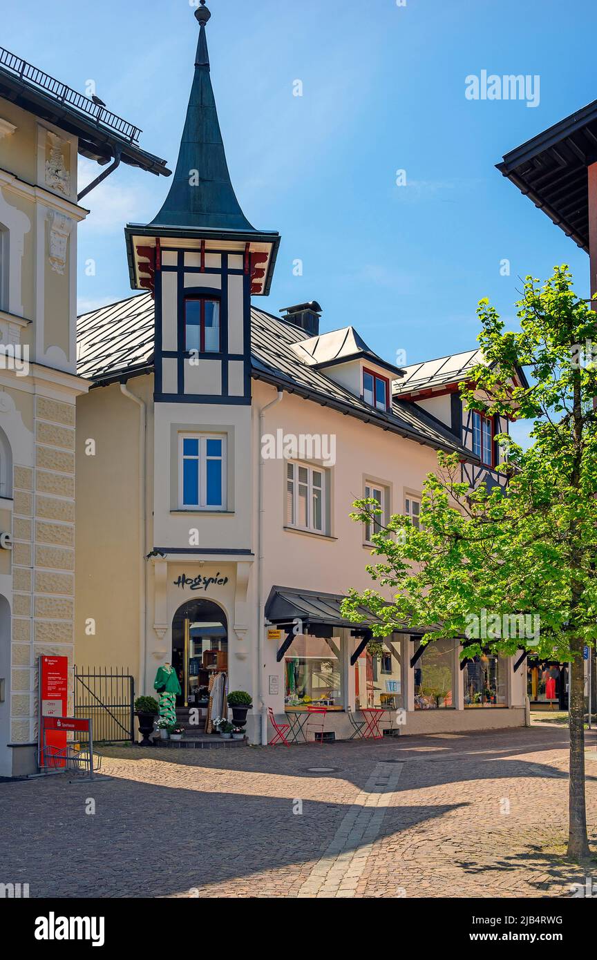 Maison avec vitraux et dortoirs, Oberstaufen, Allgaeu, Bavière, Allemagne Banque D'Images