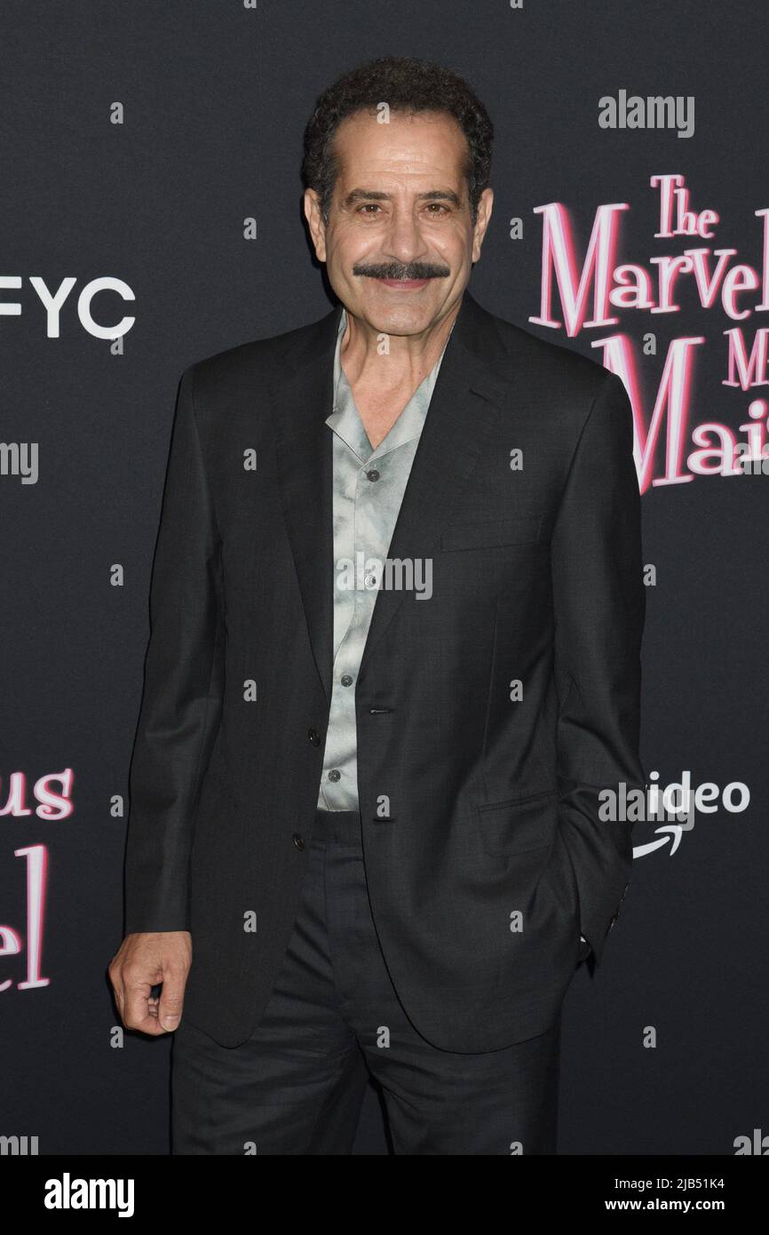 Brooklyn, NY, États-Unis. 2nd juin 2022. Tony Shalhoub aux arrivées pour LA MERVEILLEUSE MME. MAISEL FYC screening, Steiner Studios, Brooklyn, NY 2 juin 2022. Crédit : Quoin pics/Everett Collection/Alay Live News Banque D'Images