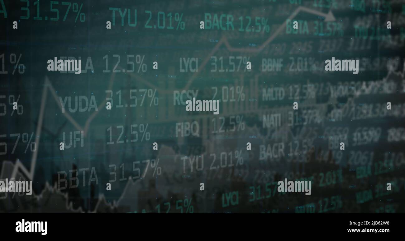 Image des données et graphiques financiers sur le paysage urbain Banque D'Images