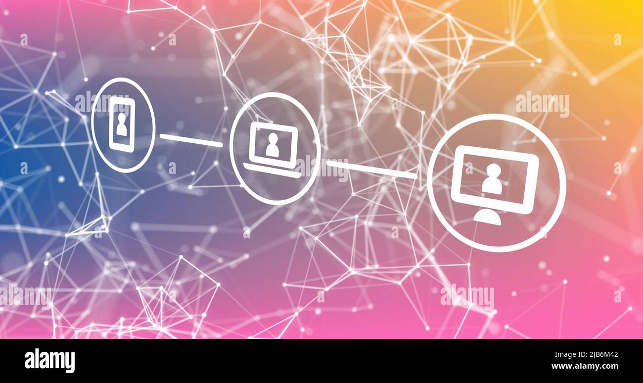 Image des icônes et du réseau de connexions sur fond rose Banque D'Images