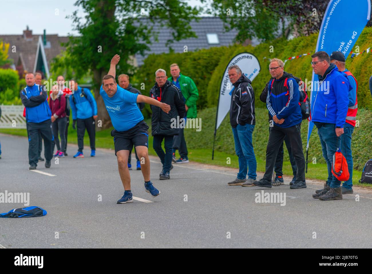 Championnat d'Europe 2022 Boßeln ou tir de balle à Süderhastedt Dithmarschen, Schleswig-Holstein, Allemagne du Nord Banque D'Images