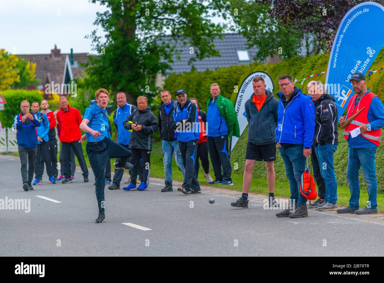 Championnat d'Europe 2022 Boßeln ou tir de balle à Süderhastedt Dithmarschen, Schleswig-Holstein, Allemagne du Nord Banque D'Images