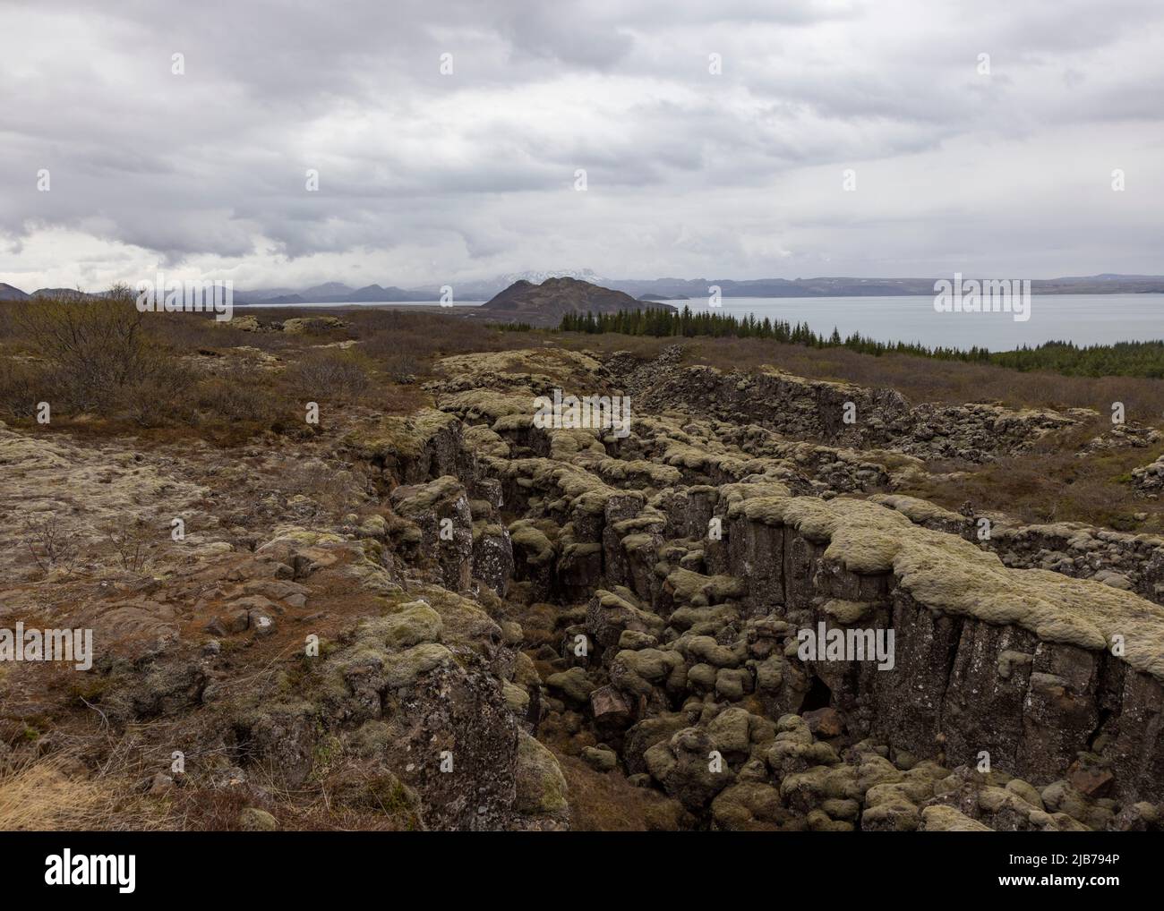 Gorge d'Almannagja entre les plaques tectoniques nord-américaines et européennes Banque D'Images