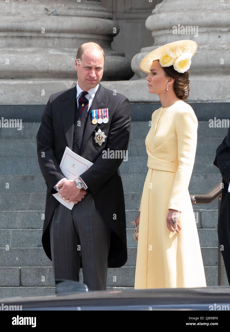 Londres, Royaume-Uni. 03rd juin 2022. LONDRES, ROYAUME-UNI. 3 juin 2022 : le duc de Cambridge et la duchesse de Cambridge quittent le service national de Thanksgiving pour célébrer le Jubilé de platine de sa Majesté la Reine dans le cadre des célébrations du Jubilé de platine, la cathédrale Saint-Paul. Crédit photo : Paul Smith/Alamy Live News Banque D'Images