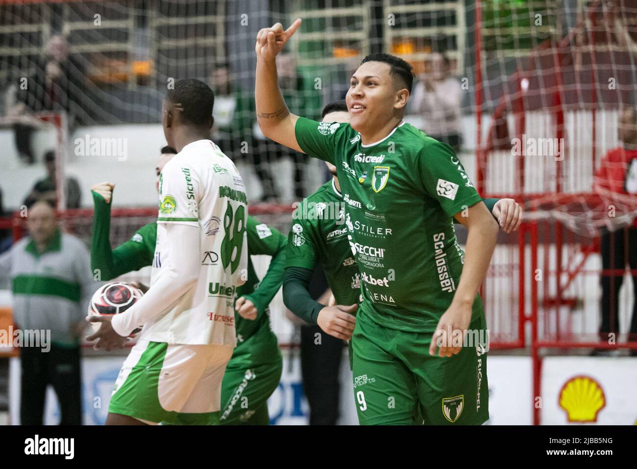 Horizontina (RS), 04/06/2022 - Gauchao Futsal 2022 / Horizontina Futsal x SER Itaqui - Partida valida pela 2a rodada do Gauchao de Futsal 2022, na no Banque D'Images