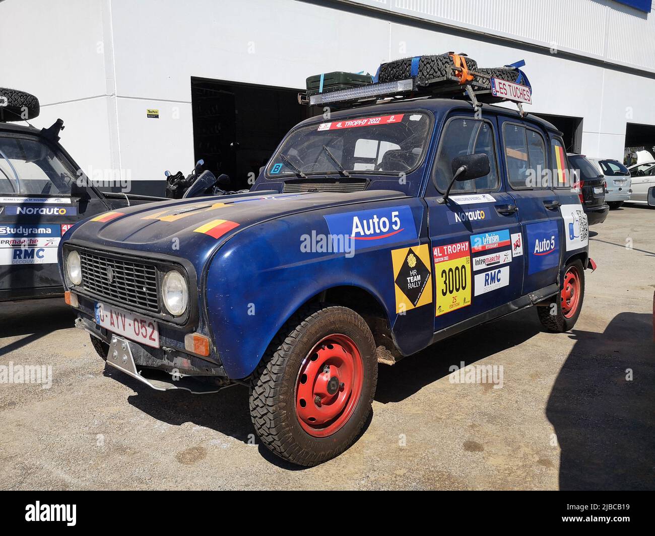 Renault 4. Trophée 4L 2022. Voitures garées à Mijas Costa, Malaga, Espagne. Banque D'Images