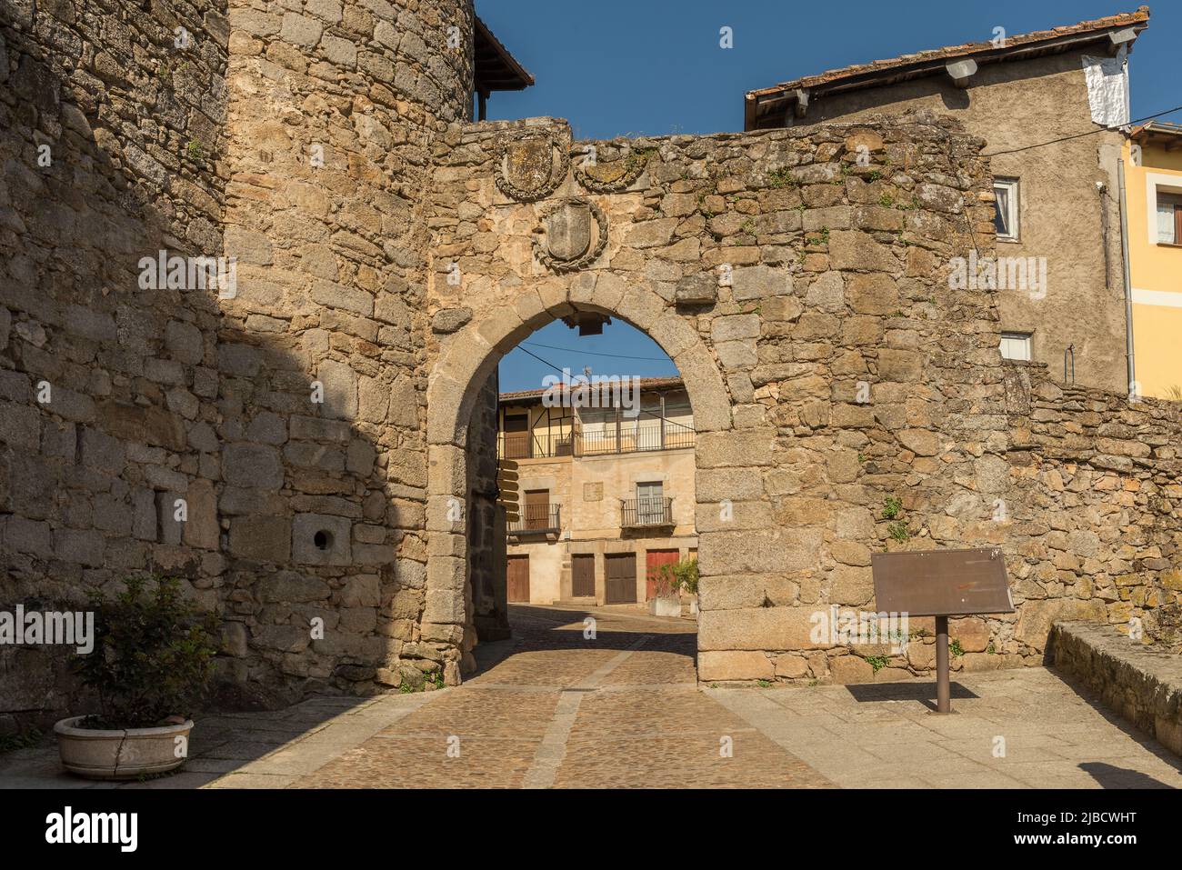 Le centre historique du village de Miranda del castanar, Salamanque, Castille et Leon, Espagne Banque D'Images
