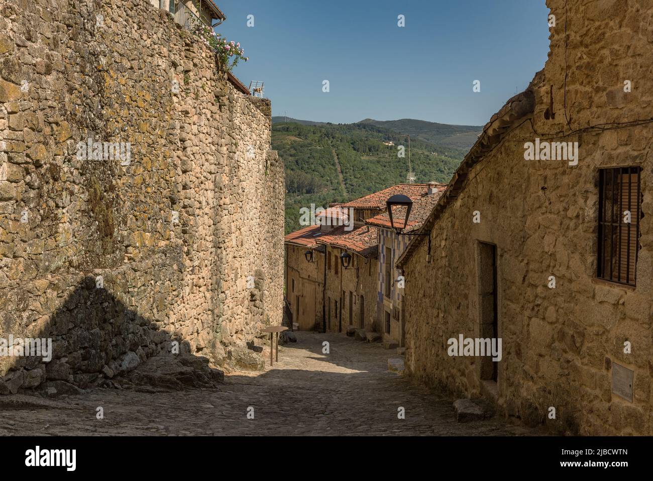 Le centre historique du village de Miranda del castanar, Salamanque, Castille et Leon, Espagne Banque D'Images