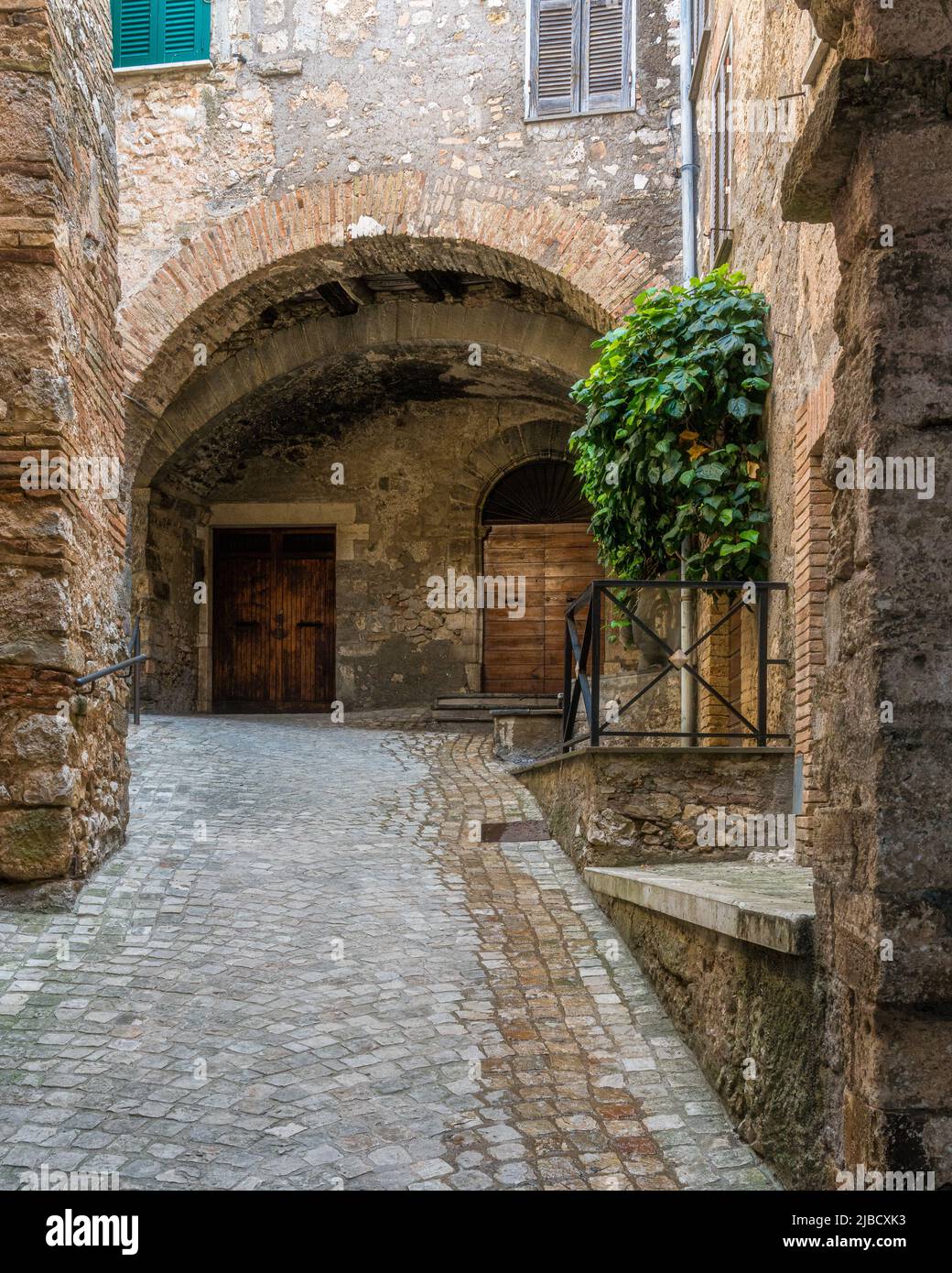 Calvi dell'Umbria, beau village de la province de Terni, Ombrie, Italie. Banque D'Images