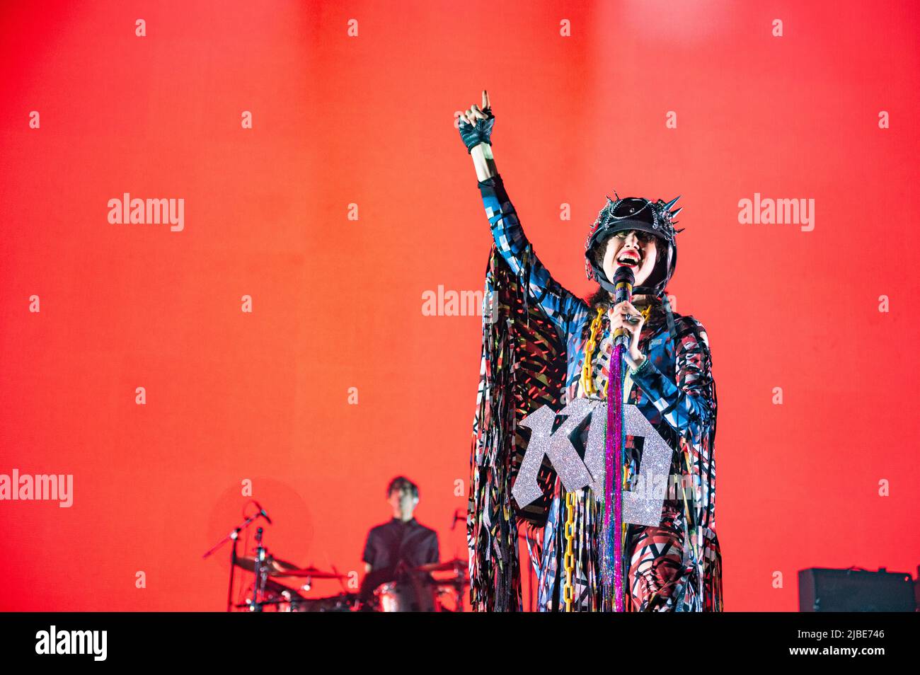 Manchester, Royaume-Uni. 05th juin 2022. Karen O, Nick Zinner, Brian Chasee de The Yeah Yeah Yeah's perform at Manchester O2 Apollo. 2022-06-05. Crédit : Gary Mather/Alay Live News Banque D'Images