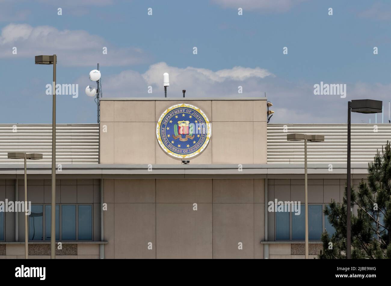 Indianapolis - Circa juin 2022: Bureau de terrain du FBI. Le Federal Bureau of Investigation est le principal organisme fédéral chargé de l'application de la loi aux États-Unis. Banque D'Images