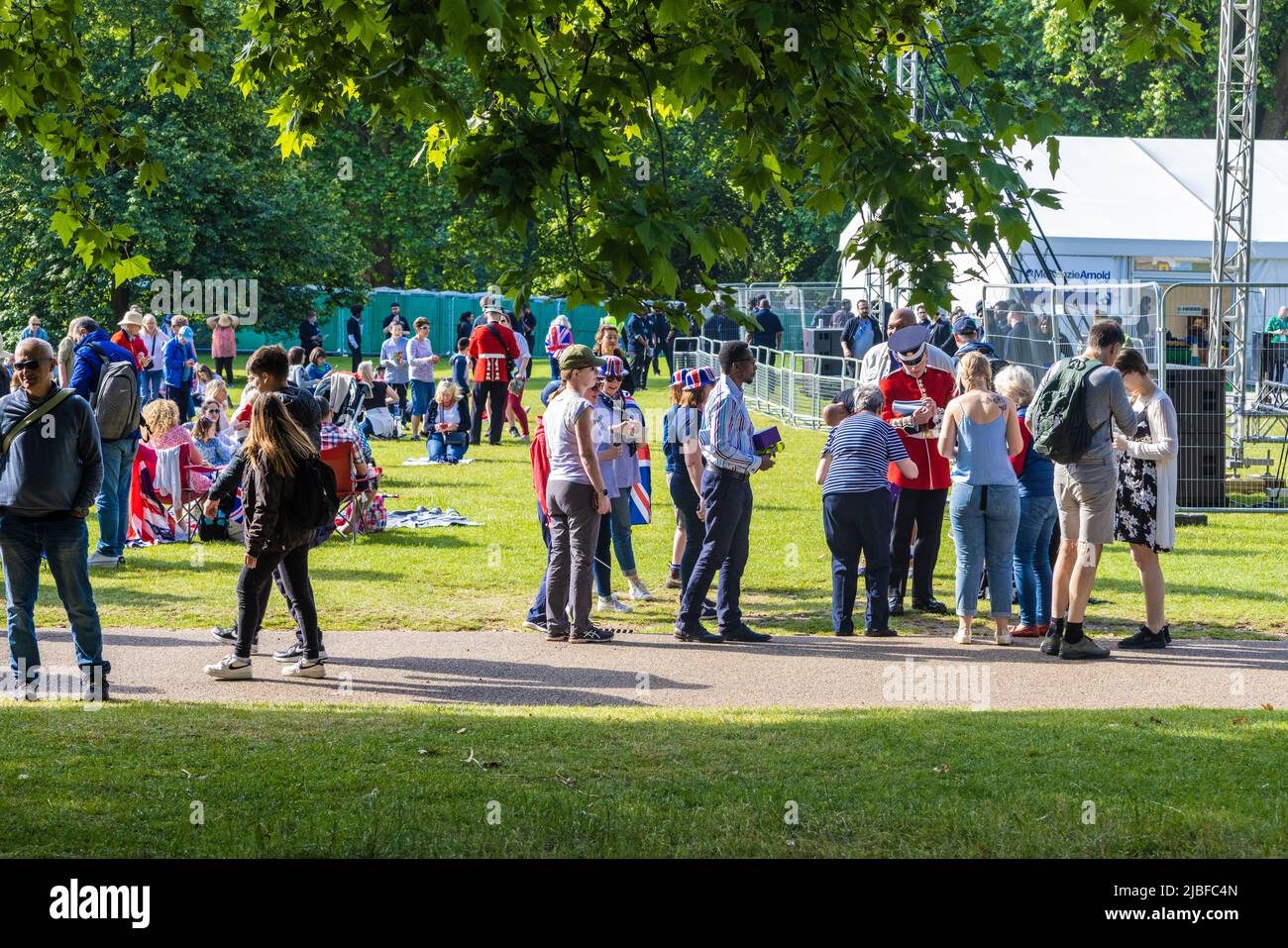 Londres le long du Mall dans l'année du Jubilé de platine Banque D'Images