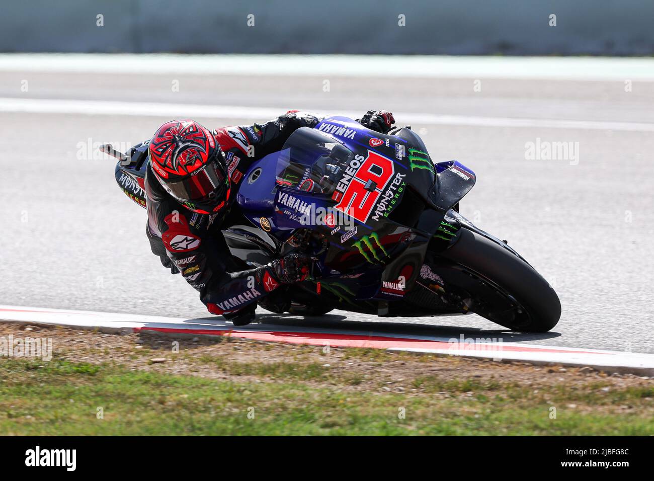 Fabio Quartararo de France de Monster Energy Yamaha MotoGP avec Yamaha pendant la pratique libre de MotoGP de Gran Premi Monster Energy de Catalunya à Banque D'Images