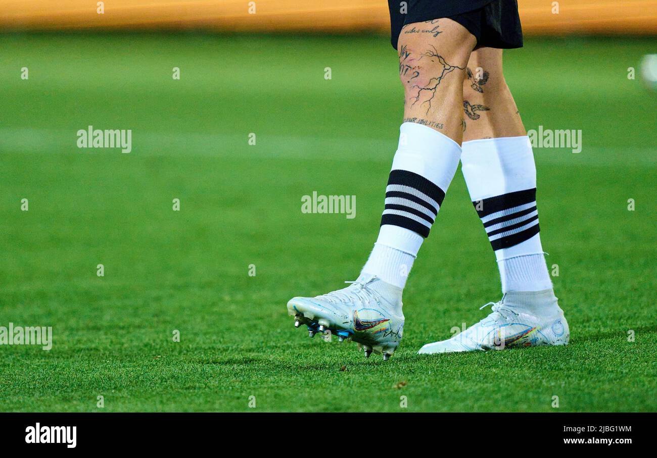 David Raum, DFB 3 jambes et tatouages dans la Ligue des Nations de l'UEFA 2022 Match ITALIE - ALLEMAGNE 1-1 dans la saison 2022/2023 le 04 juin 2022 à Bologne, Italie. © Peter Schatz / Alamy Live News Banque D'Images