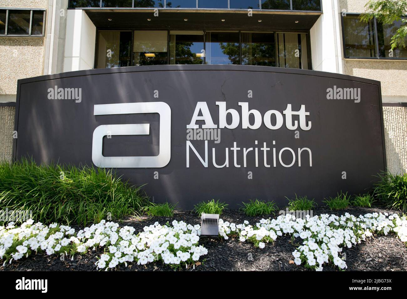 Un logo à l'extérieur d'une installation occupée par Abbott Nutrition à Columbus, Ohio, sur 23 juillet 2016. Photo par Kristoffer Tripplaar/Sipa USA *** Veuillez utiliser le crédit du champ de crédit *** Banque D'Images