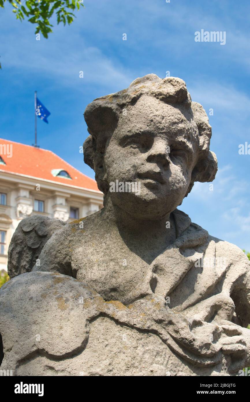 Statue des anges en détail à Loreto Prague. République tchèque. Banque D'Images Statue des anges en détail à Loreto Prague. République tchèque. Banque D'Images
