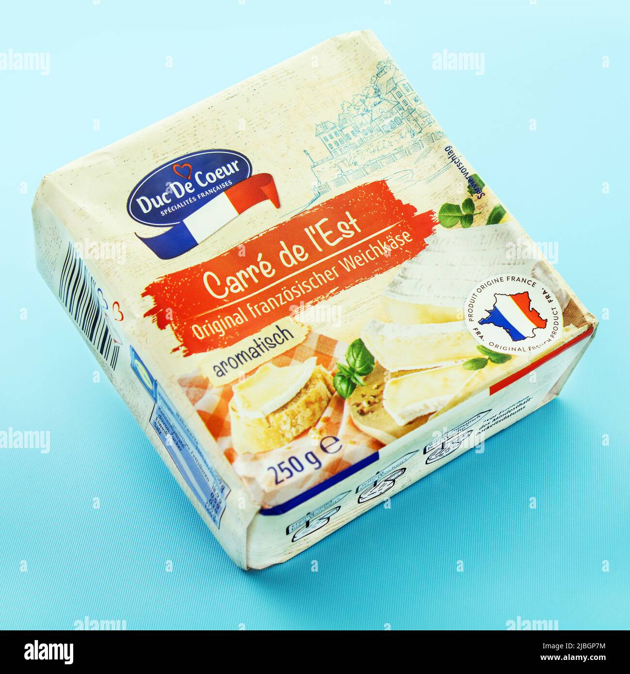Frösischer Weichkäse von Duc de coeur auf bauem hintergrund Banque D'Images