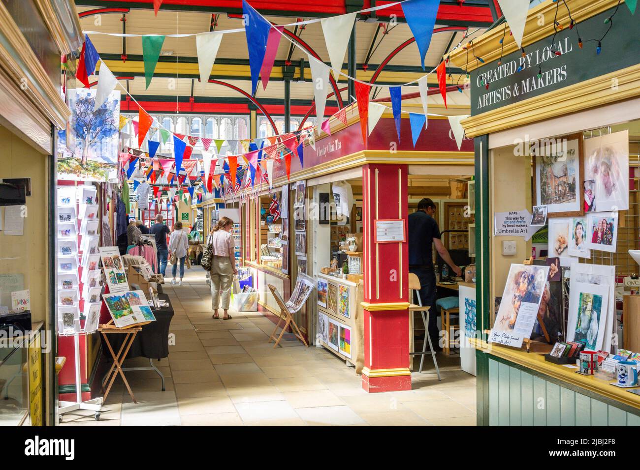 Boutiques d'intérieur à Market Hall, Market place, Stockport, Greater Manchester, Angleterre, Royaume-Uni Banque D'Images