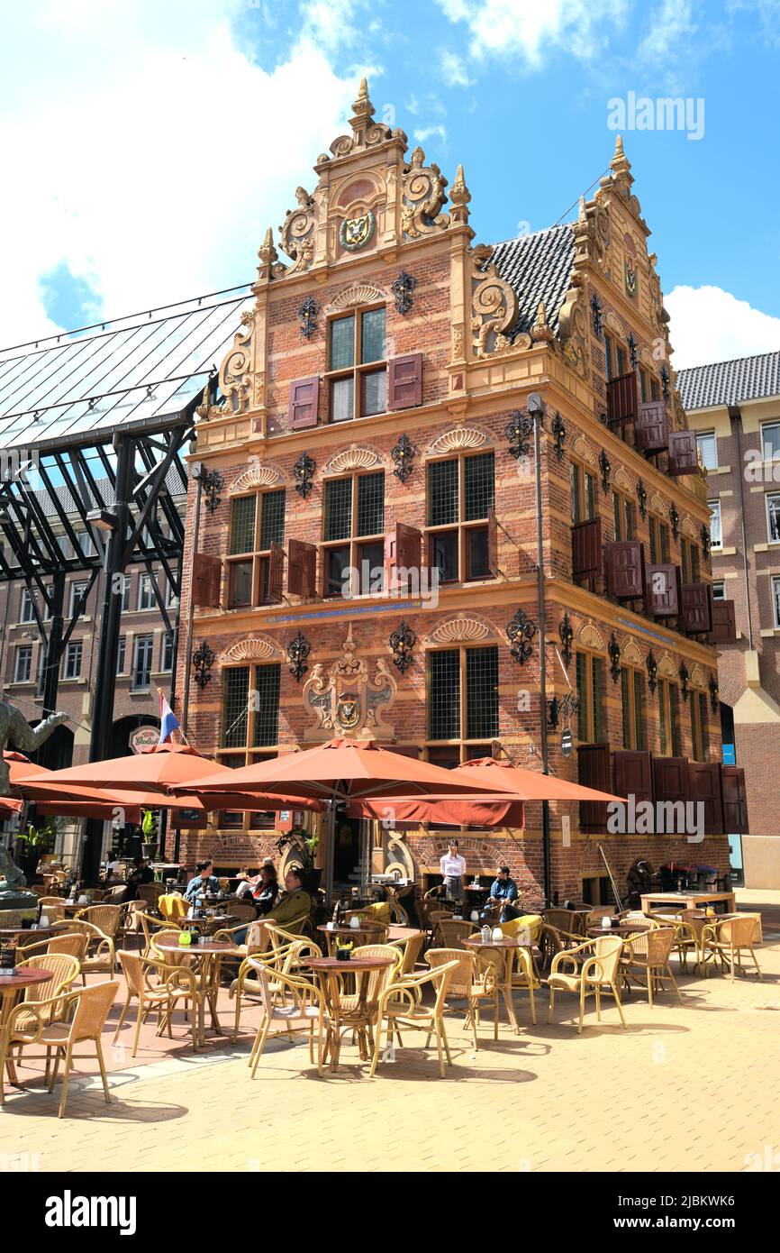 Goudkantoor (Anglais: Gold Office) Construit en 1635, Grote Markt à Groningen, pays-Bas Banque D'Images