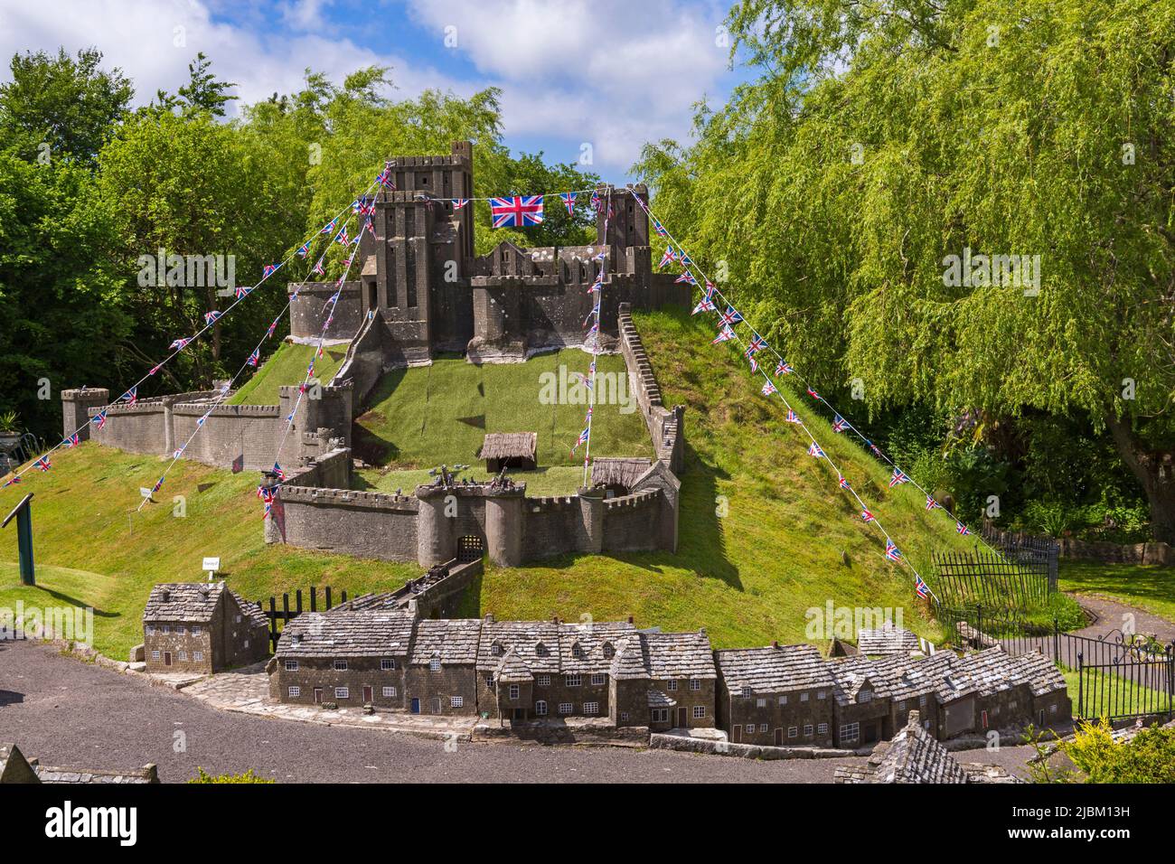 Village modèle du château de Corfe au château de Corfe, Dorset, Royaume-Uni, en juin Banque D'Images