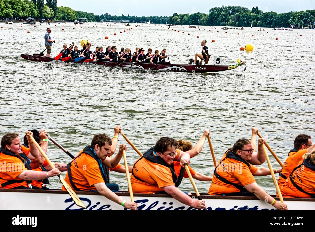 Festival Drachenboot Pfingsten am Maschsee Hannover.2022 4. bis 6. Juni Hannover – Maschsee Banque D'Images