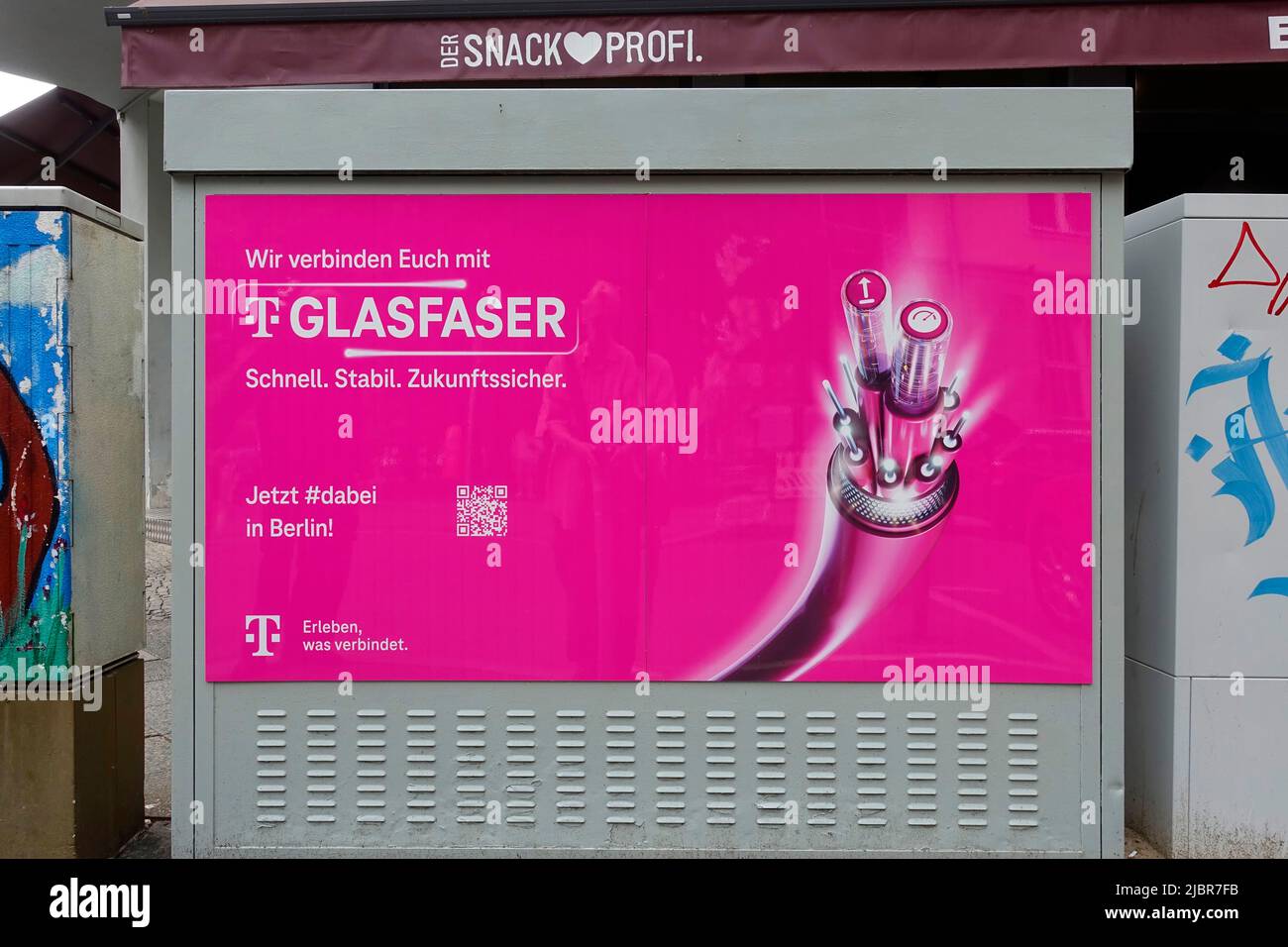 Publicité extérieure de Deutsche Telekom, Berlin, Allemagne Banque D'Images