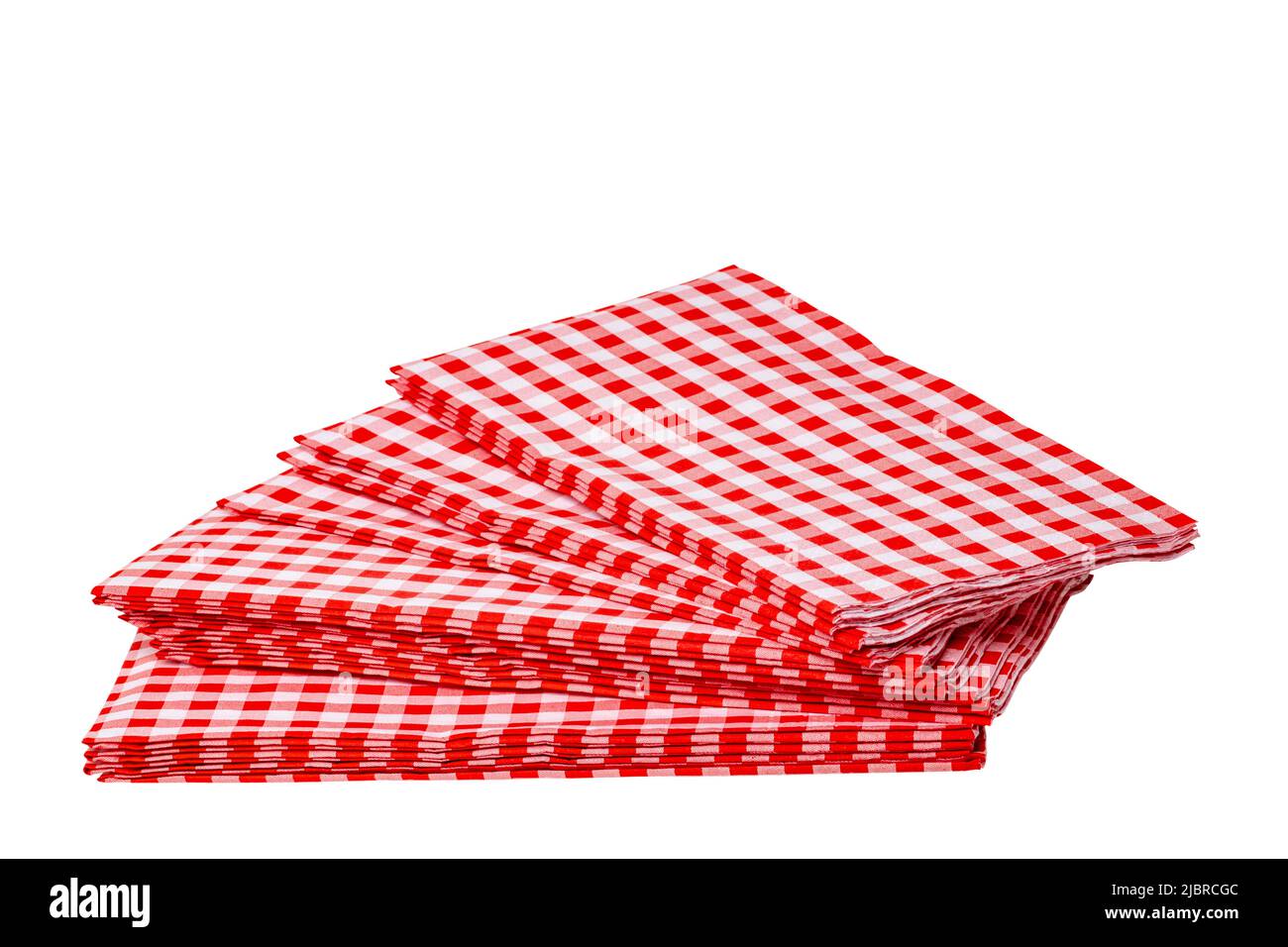 Gros plan d'une pile de serviettes en papier rouges à carreaux ou à carreaux,  isolées sur un fond blanc. Masque. Macro. Serviette empilée ou nappe Photo  Stock - Alamy