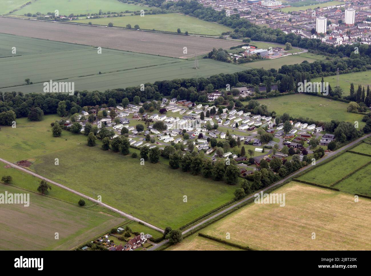 Vue aérienne de Fir Trees Caravan & Lodge Park, près de Chester Banque D'Images