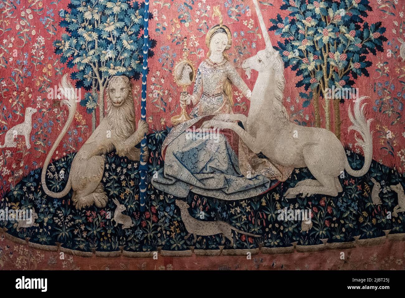 Medieval tapestries Banque de photographies et d’images à haute ...